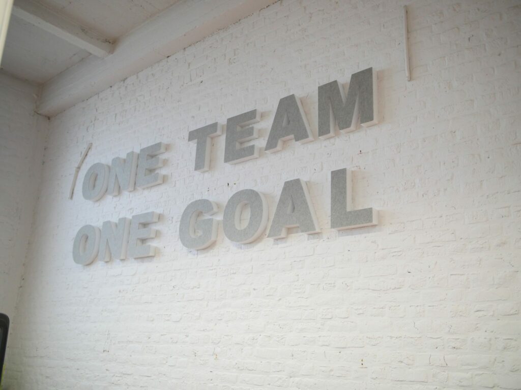 ConXioN One Team One Goal