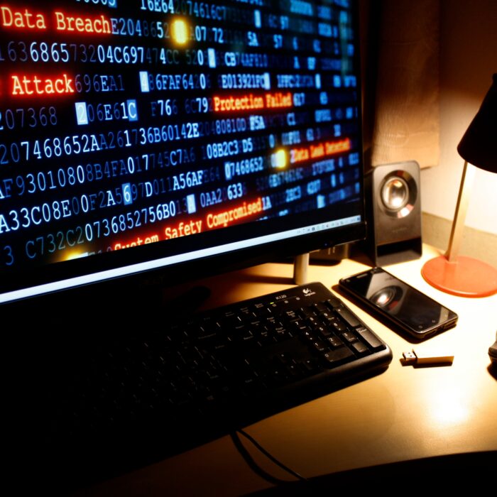 cyber-security-cyber-cyber-attack-hack-the-net-network-night-lamp-computer-technology-display-desktop_t20_7lZ3JO